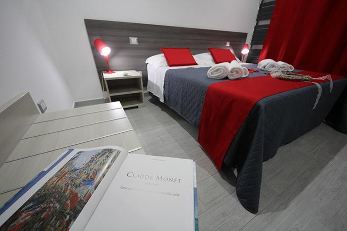 La Maison De Monet Brindisi Phòng bức ảnh